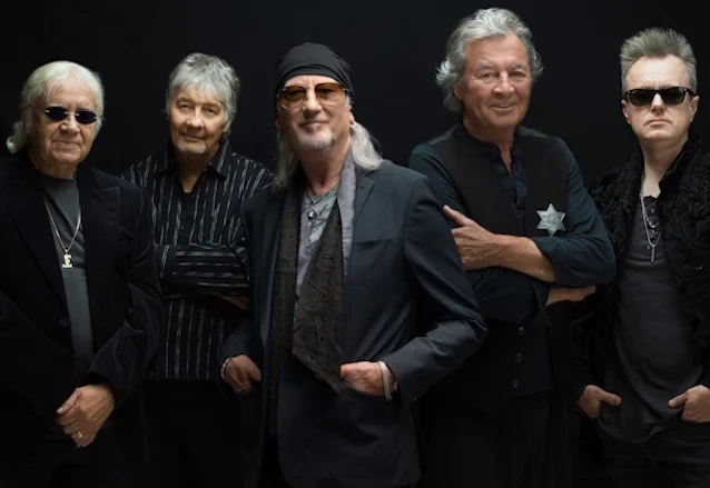 deeppurple.jpg deeppurple.jpg