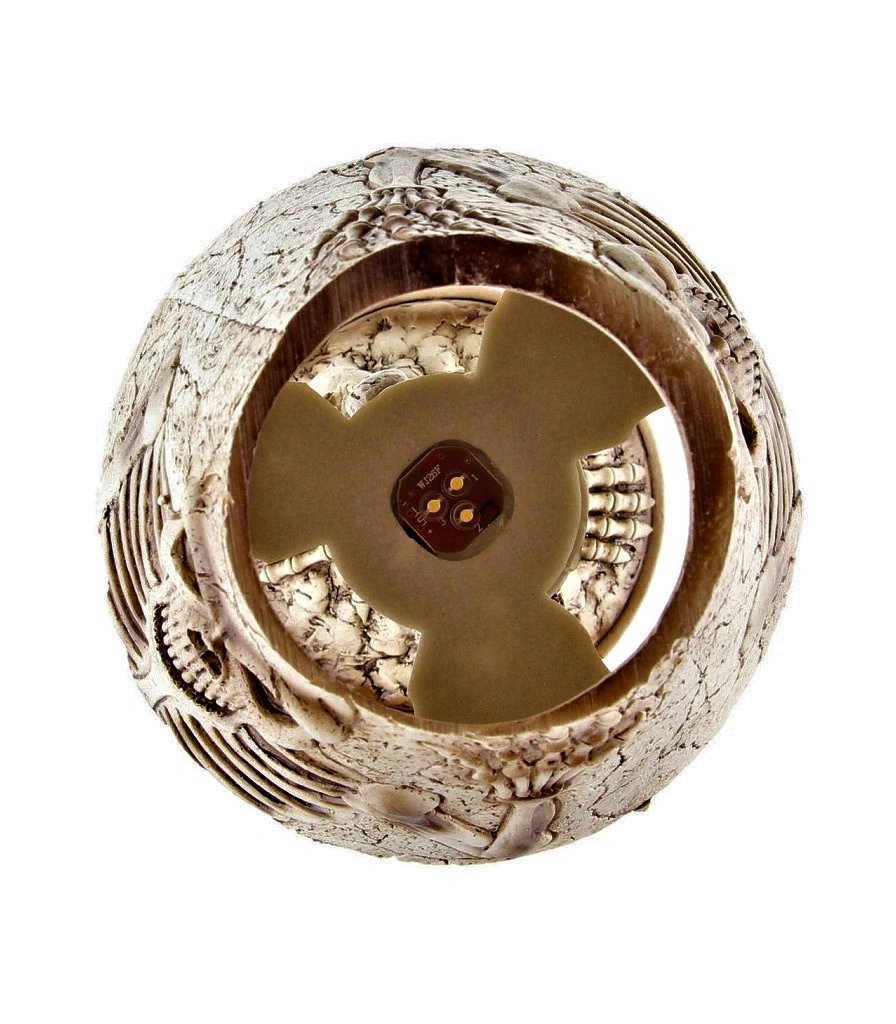 светильник скелет