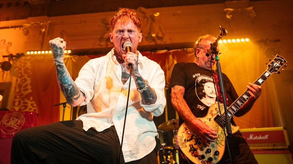 FrankCarterSexPistols.jpg FrankCarterSexPistols.jpg