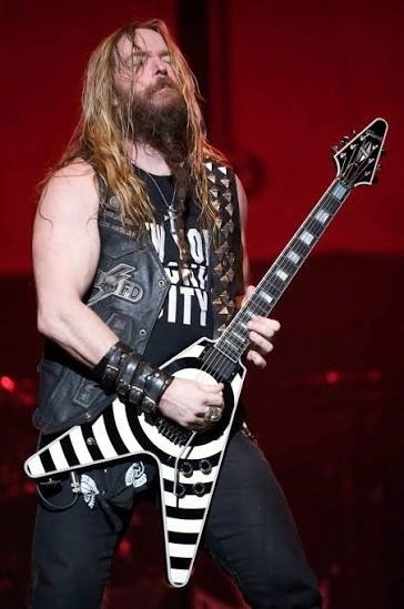 zakkwylde1.jpg zakkwylde1.jpg