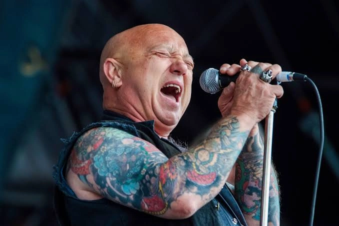 angryanderson1.jpg angryanderson1.jpg