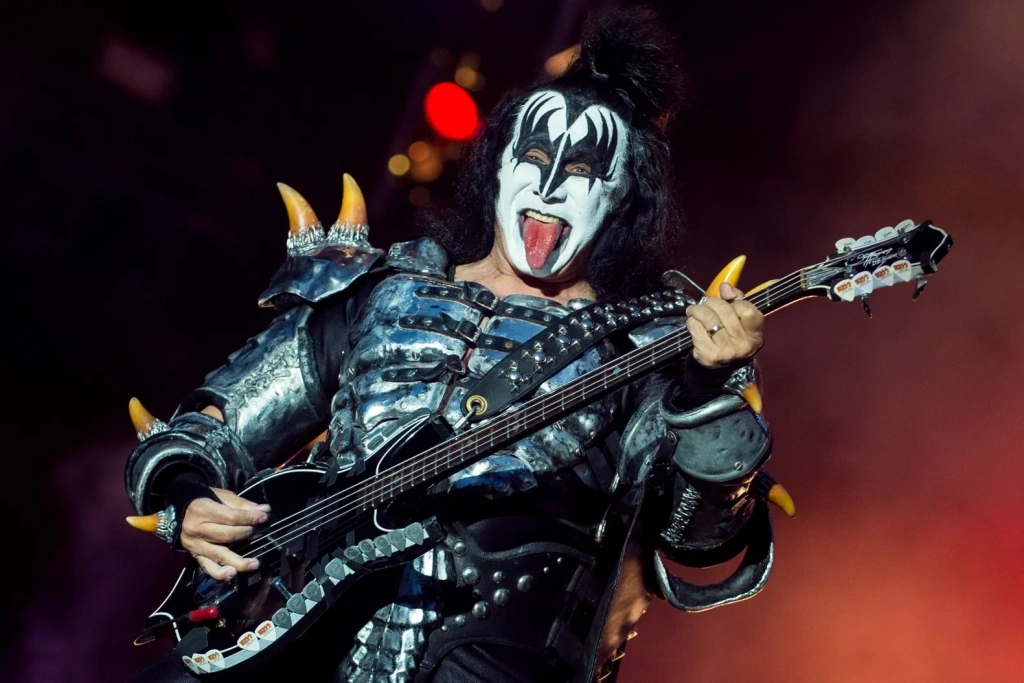 genesimmons1.jpg genesimmons1.jpg