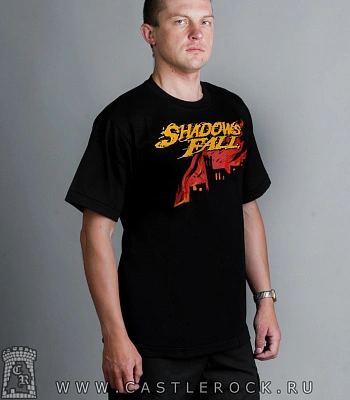 футболка shadows fall (горящий город)