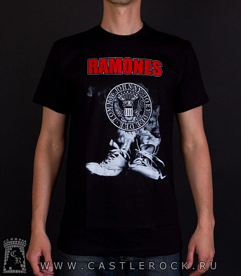 футболка ramones (кеды, надпись красная)