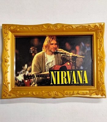 магнит прямоугольный nirvana kurt cobain (с гитарой, багет)