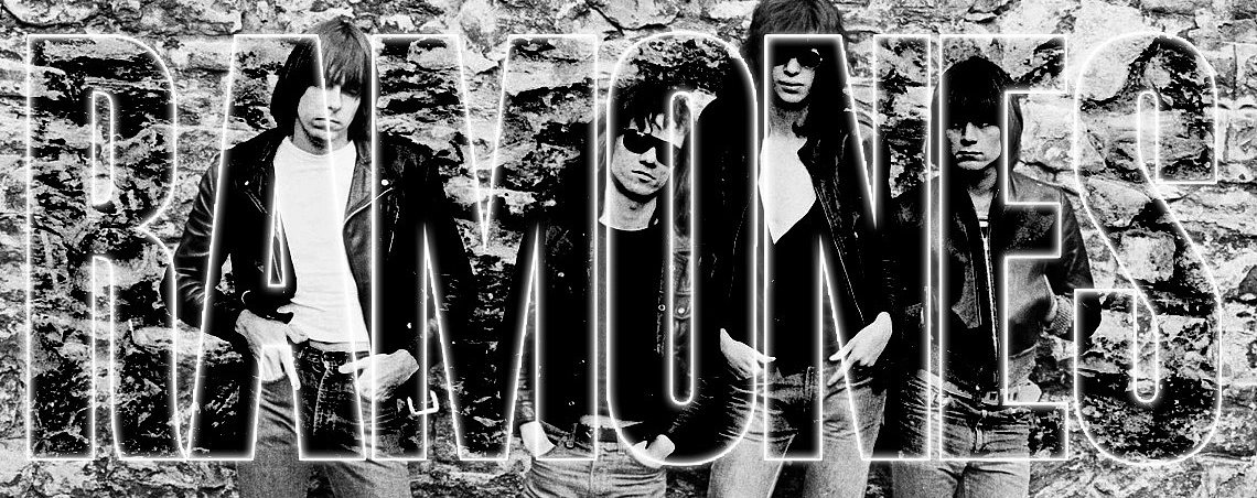 Атрибутика Ramones в Castle Rock
