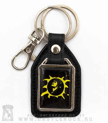брелок прямоугольный на подкладке кино в. цой (солнце)