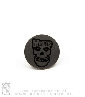 значок цанга с гравировкой misfits