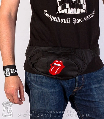 сумка на пояс с вышивкой rolling stones