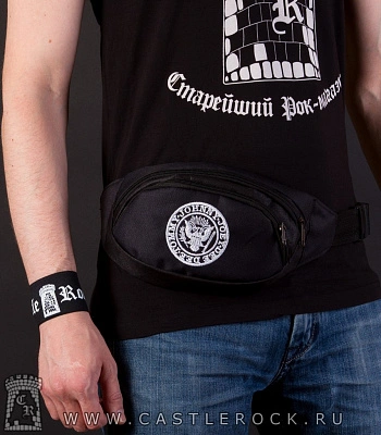 сумка на пояс с вышивкой ramones