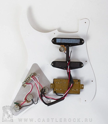 защитная накладка для электрогитары в сборе strat 2s+1h