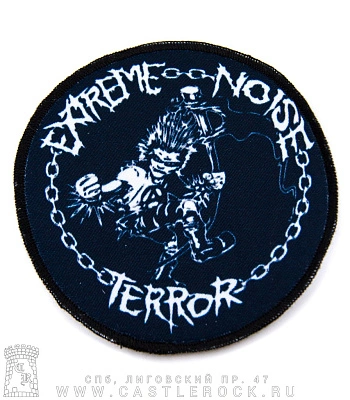 нашивка extreme noise terror (панк с флагом, круглая)