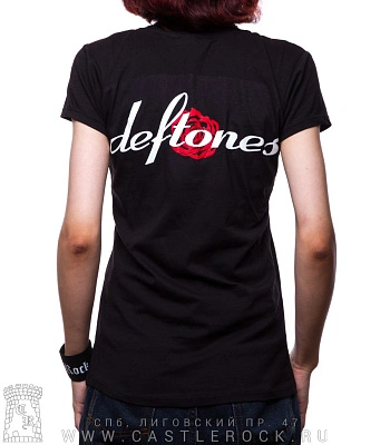 женская футболка deftones (череп)