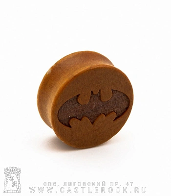 Плаг Дерево с Гравировкой Batman Бэтмен 26 мм