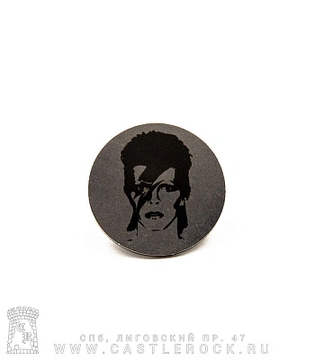 значок цанга с гравировкой david bowie