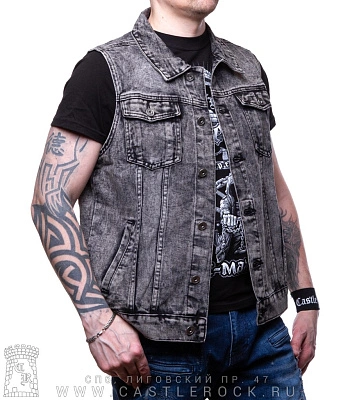 жилет джинсовый серый (потертый) e323