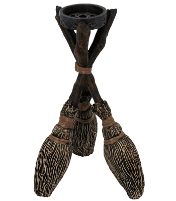 подсвечник три метлы