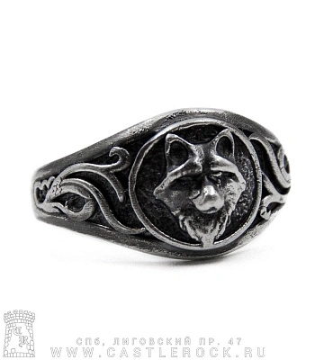 кольцо волк в узоре