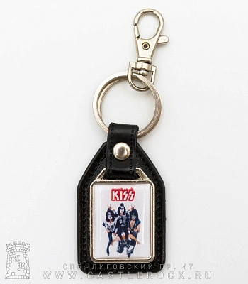 брелок прямоугольный на подкладке kiss (группа)