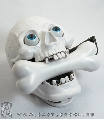 телефон череп с костью (белый)