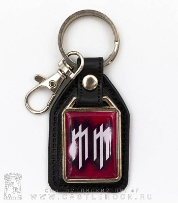 брелок прямоугольный на подкладке marilyn manson (лого)