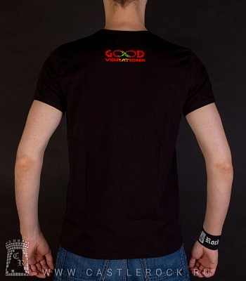 футболка череп в наушниках яркий (светится)