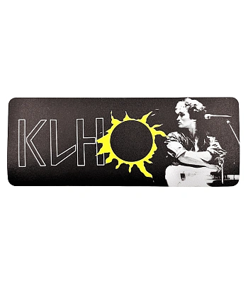 наклейка виниловая кино в. цой (с гитарой, средняя)