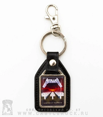 брелок прямоугольный на подкладке metallica "master of puppets"