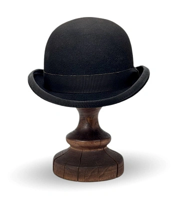 шляпа фетровая котелок bowler hat (черная)