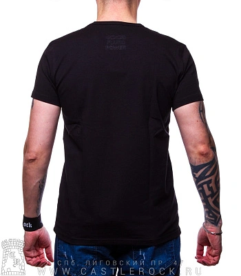 футболка руки молящегося "in good we trust" (светится)