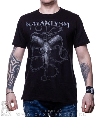 футболка kataklysm (череп барана и скелет змеи)
