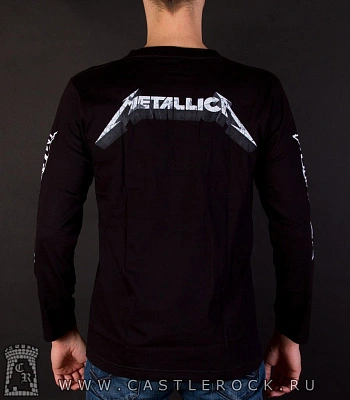 футболка metallica (группа ч/б, надпись красная) д/р