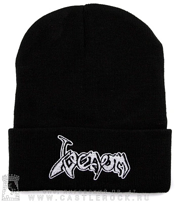 шапка с отворотом и вышивкой venom
