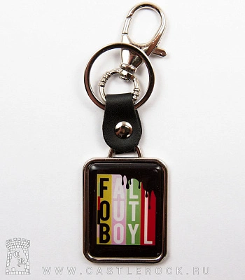 брелок прямоугольный fall out boy (надпись)