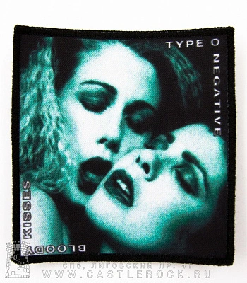 нашивка type o negative "bloody kisses" (квадратная)