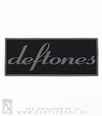 нашивка deftones (лого серое)