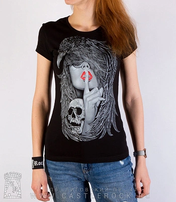 женская футболка девушка с вороном (светится)