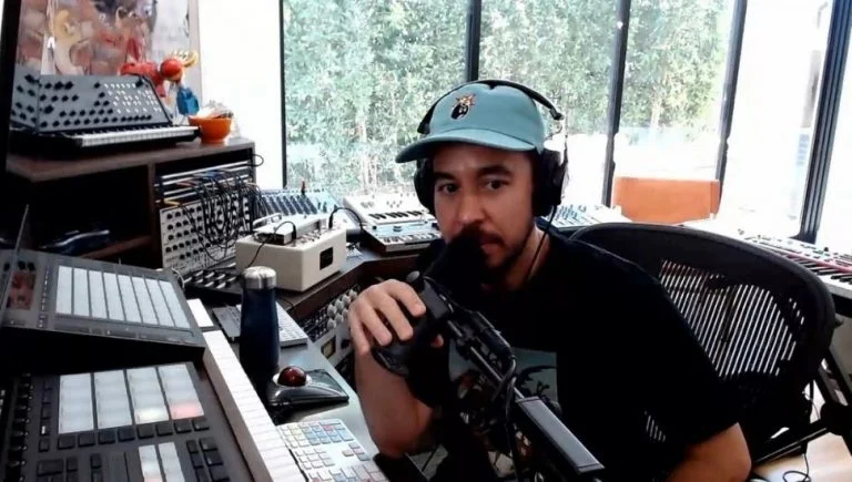 Mike-Shinoda-1.jpg Mike-Shinoda-1.jpg