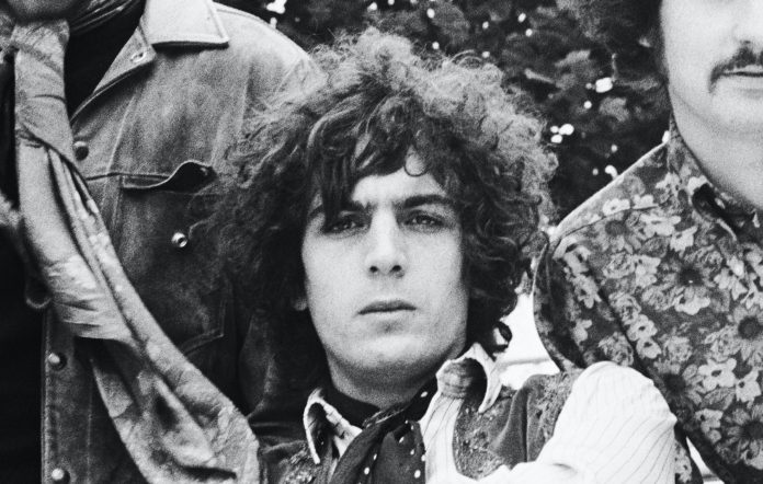 SydBarrett.jpg SydBarrett.jpg