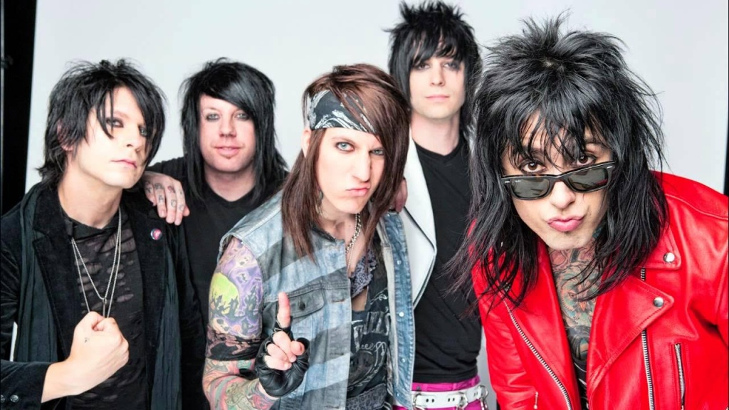 falling-in-reverse1.jpg falling-in-reverse1.jpg