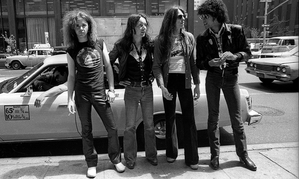 Thin-Lizzy.jpg Thin-Lizzy.jpg