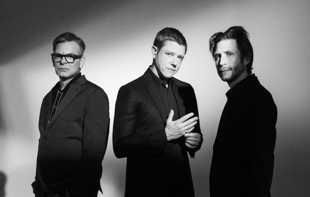 Interpol1.jpg Interpol1.jpg