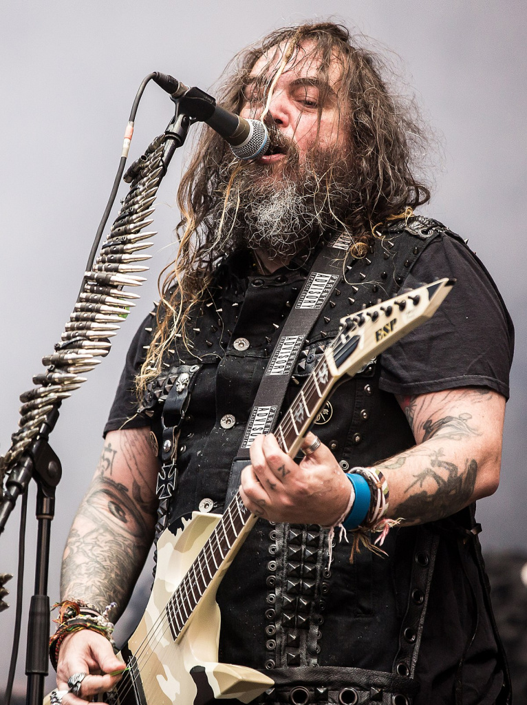 cavalera.jpg cavalera.jpg