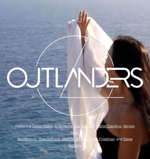 outlanderscover.jpg outlanderscover.jpg