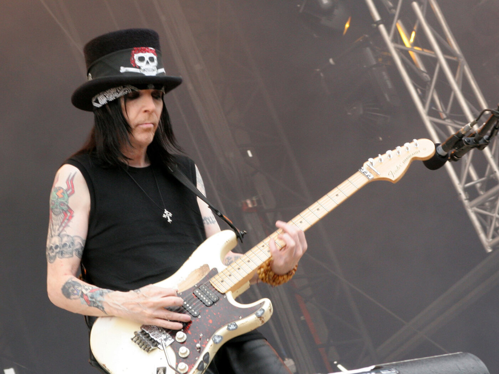 Mick-Mars.jpg