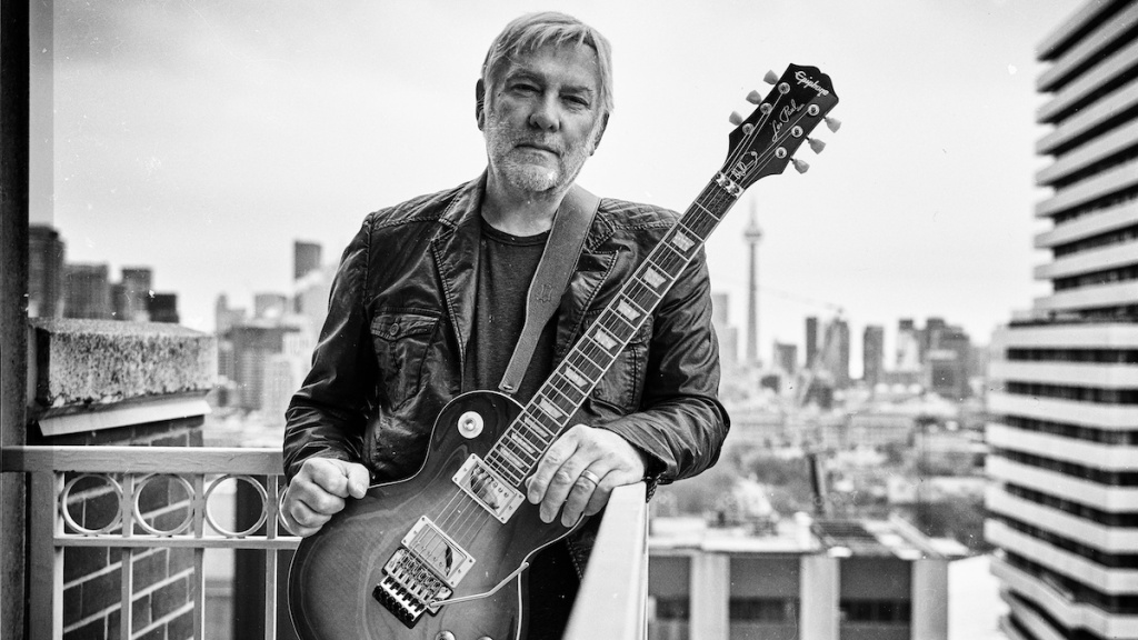 ALex-Lifeson.jpg