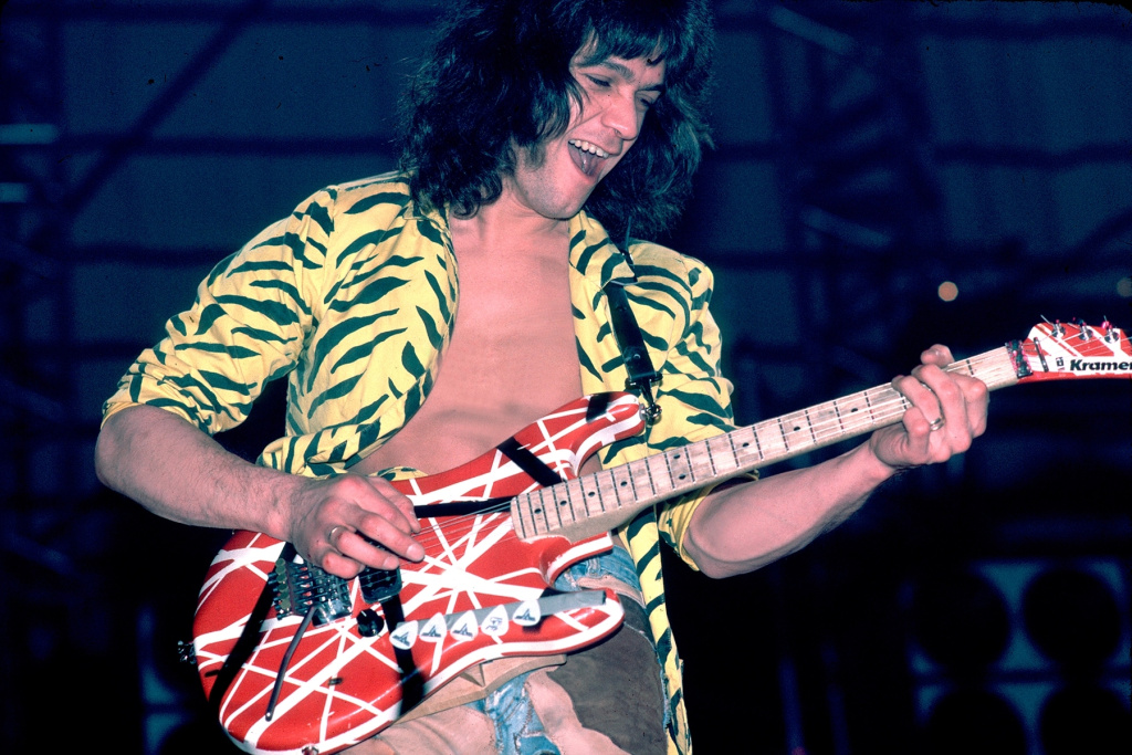 eddie-van-halen-frankstrat.jpg eddie-van-halen-frankstrat.jpg