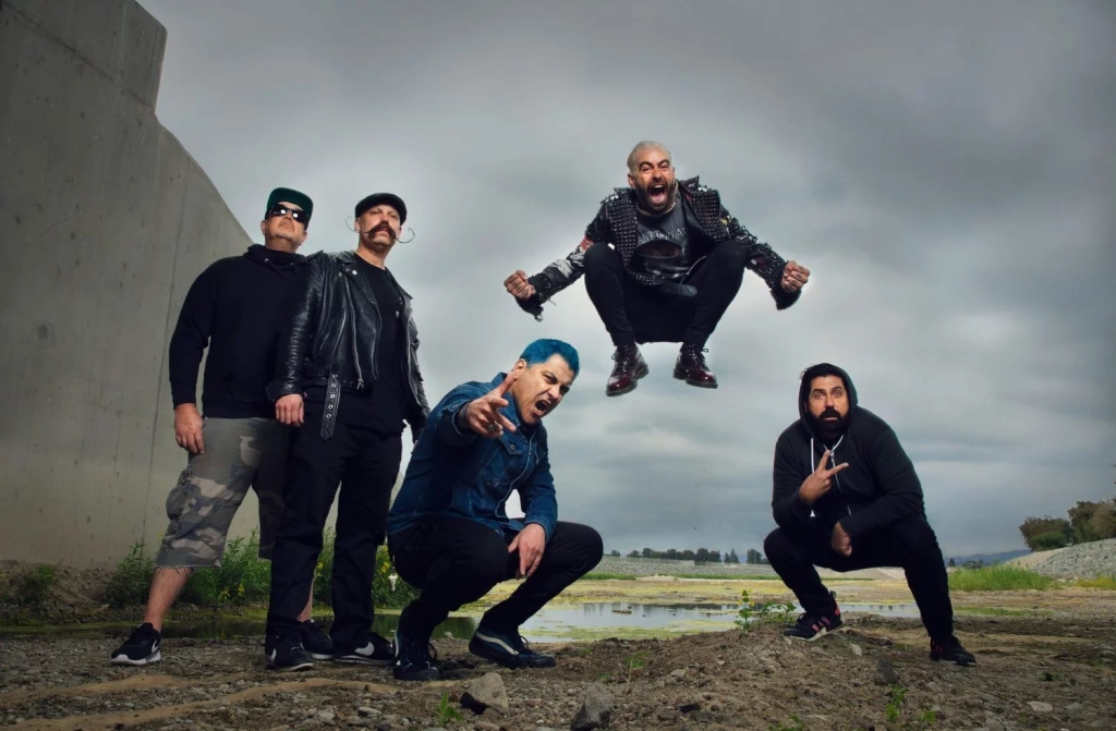 Zebrahead-2.jpg Zebrahead-2.jpg