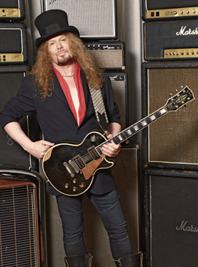 johnsykes.png