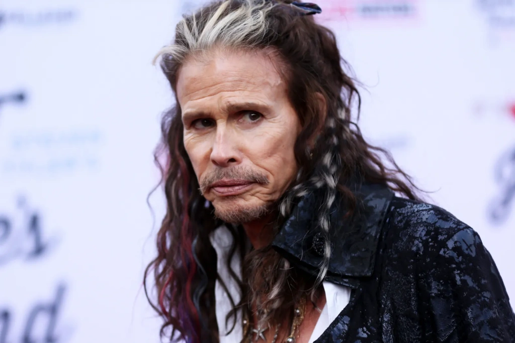Steven-Tyler.jpg Steven-Tyler.jpg